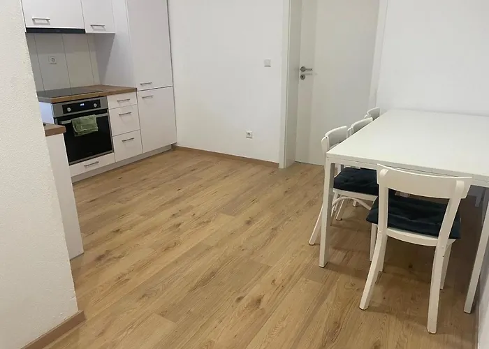 Timeless: 4 Zimmer Apartment Ludwigsburg